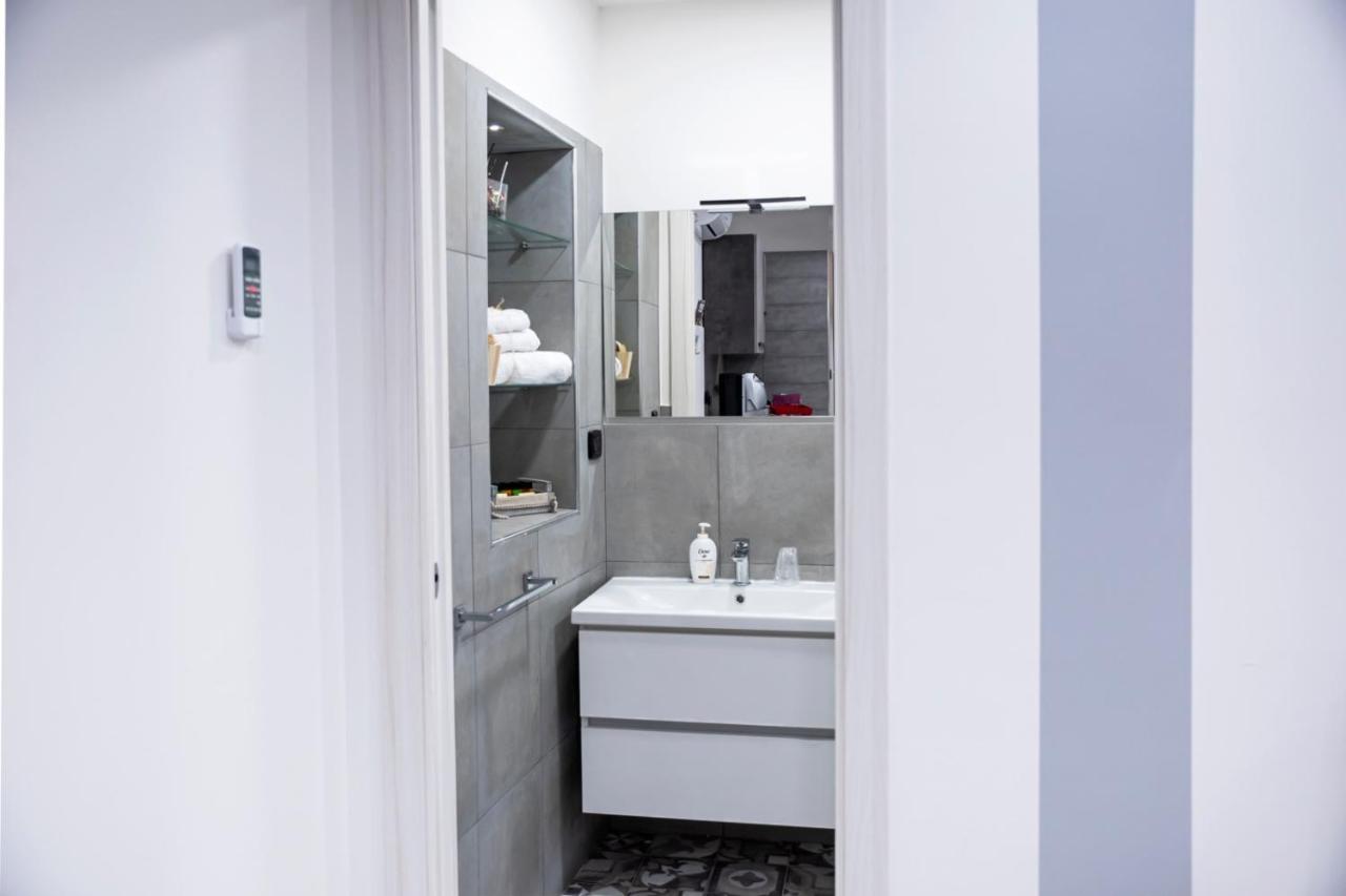 Montesantogroup Holiday House نابولي المظهر الخارجي الصورة
